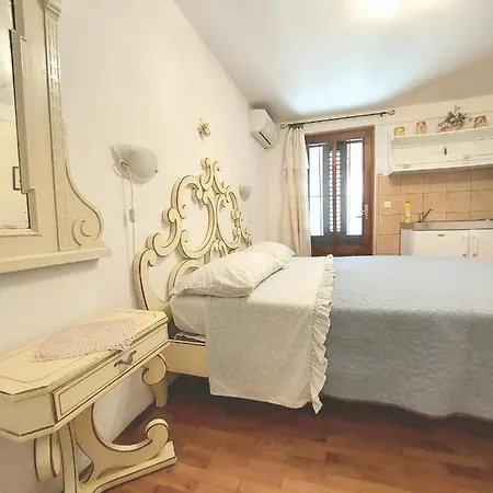 Riva Apartament Molunat