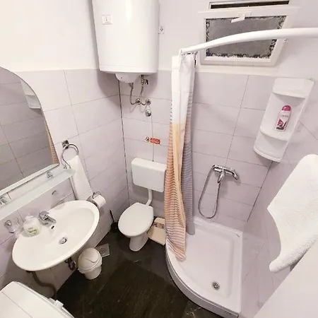 Riva Apartament *